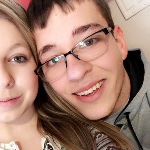 Meet your Posher, Marisa